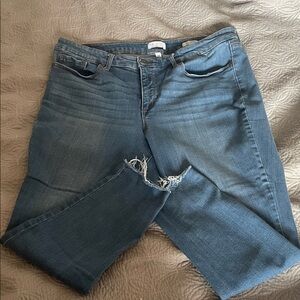 Sofia Jeans by Sofia Vergara. Womens Skinny Ankle. 14 short